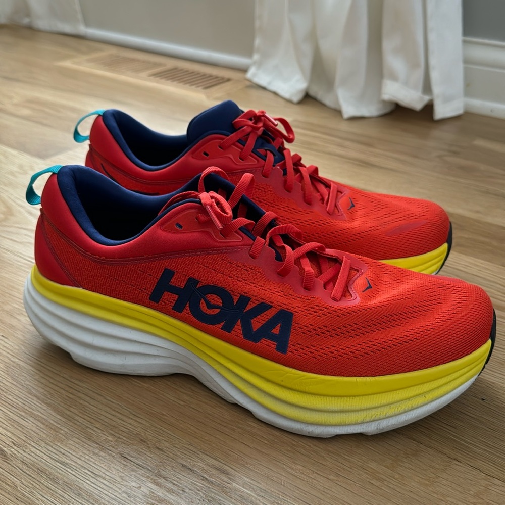 Used Men’s Hoka Bondi 8